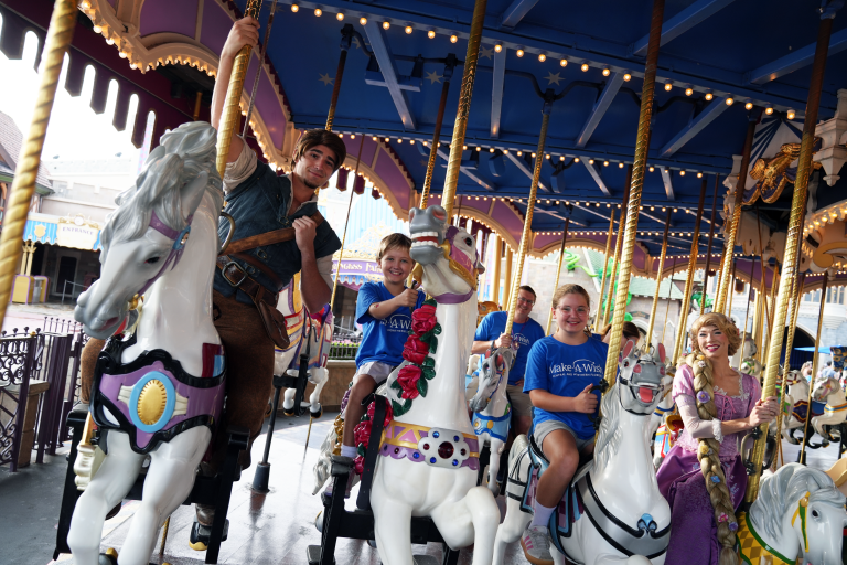 disneyexperiences.com