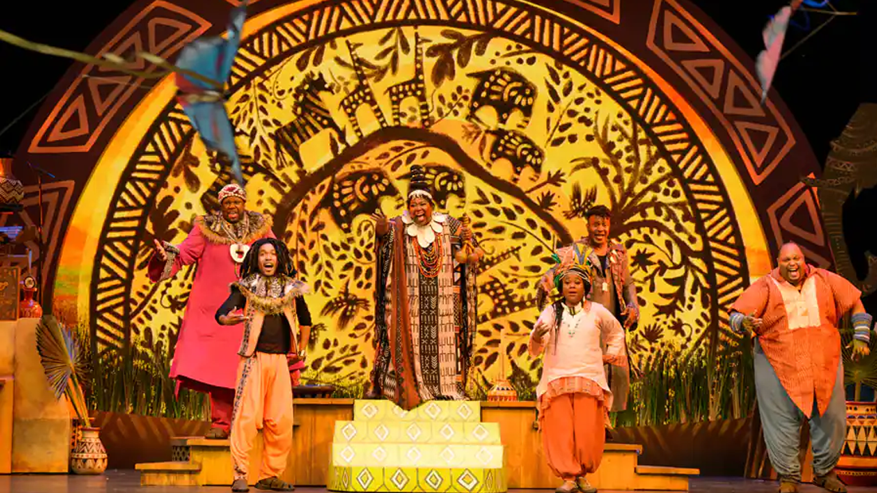 Lion King Performers onstage.