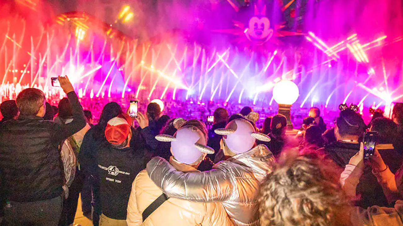 Cast Members watching World of Color. 