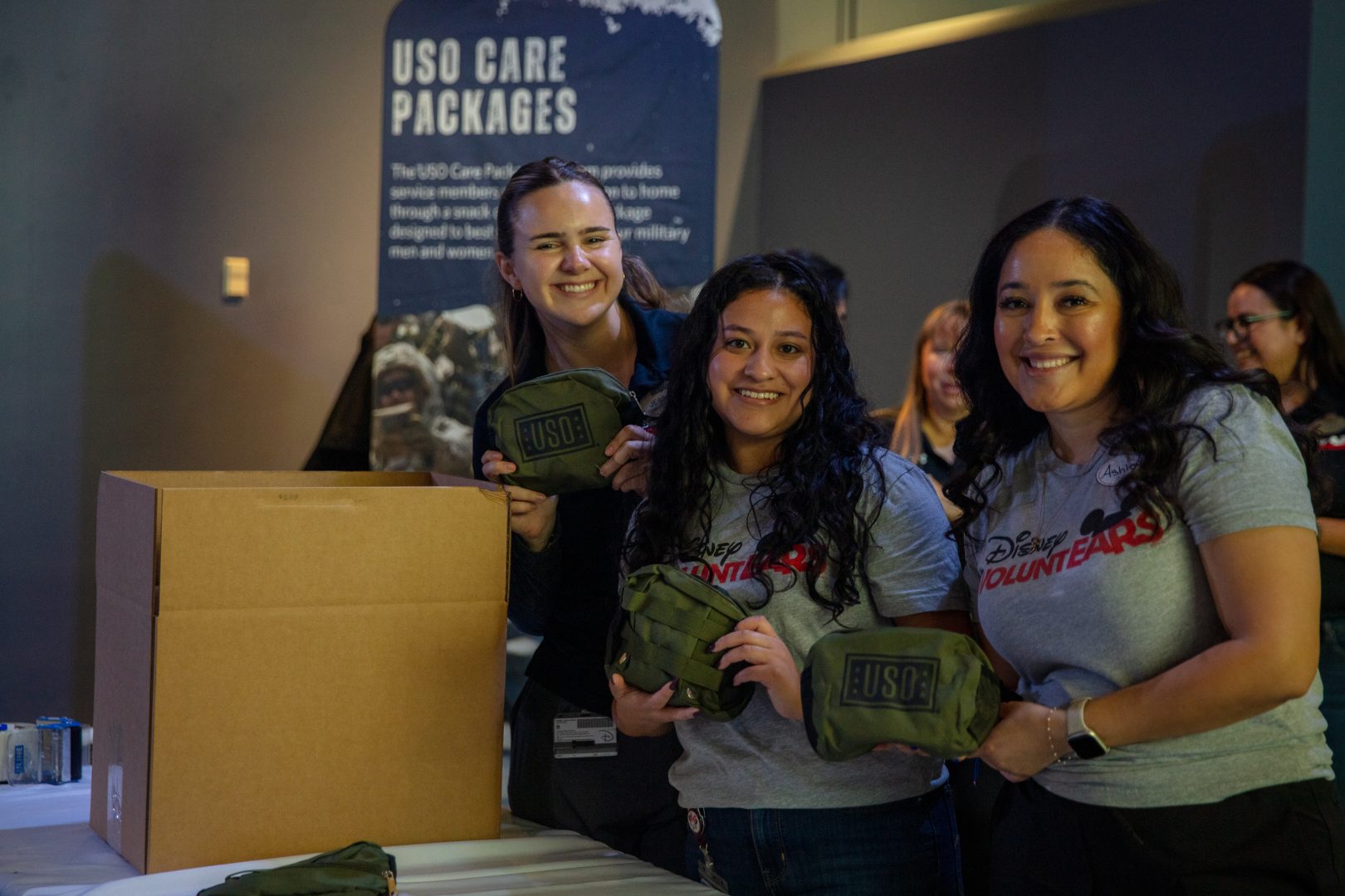 Disney&nbsp;VoluntEARS&nbsp;pack care kits to send to deployed U.S. service members.&nbsp;